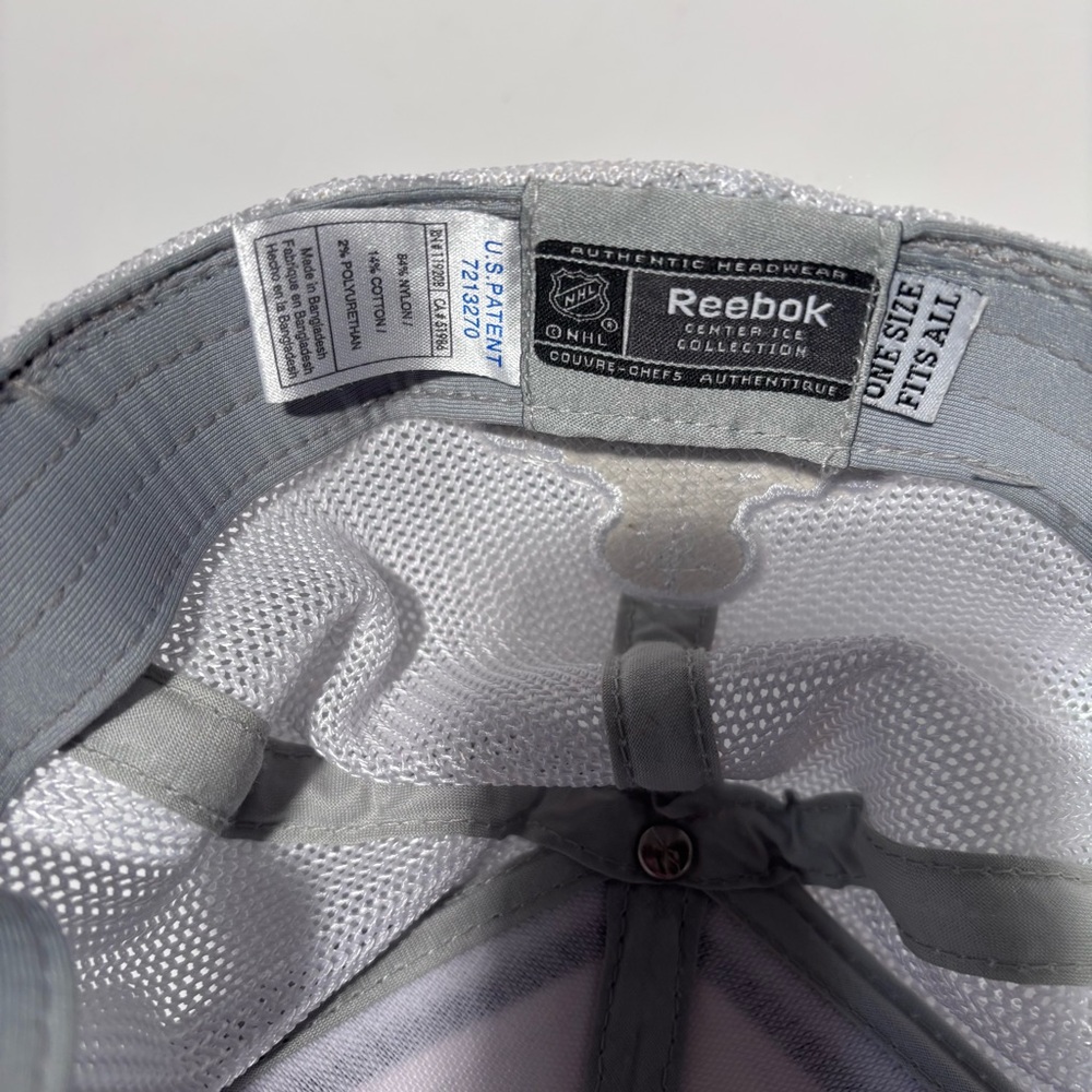 Vintage Reebok Boston Bruins Stanley Cup Mesh Cap OSFA - Picture 4 of 4